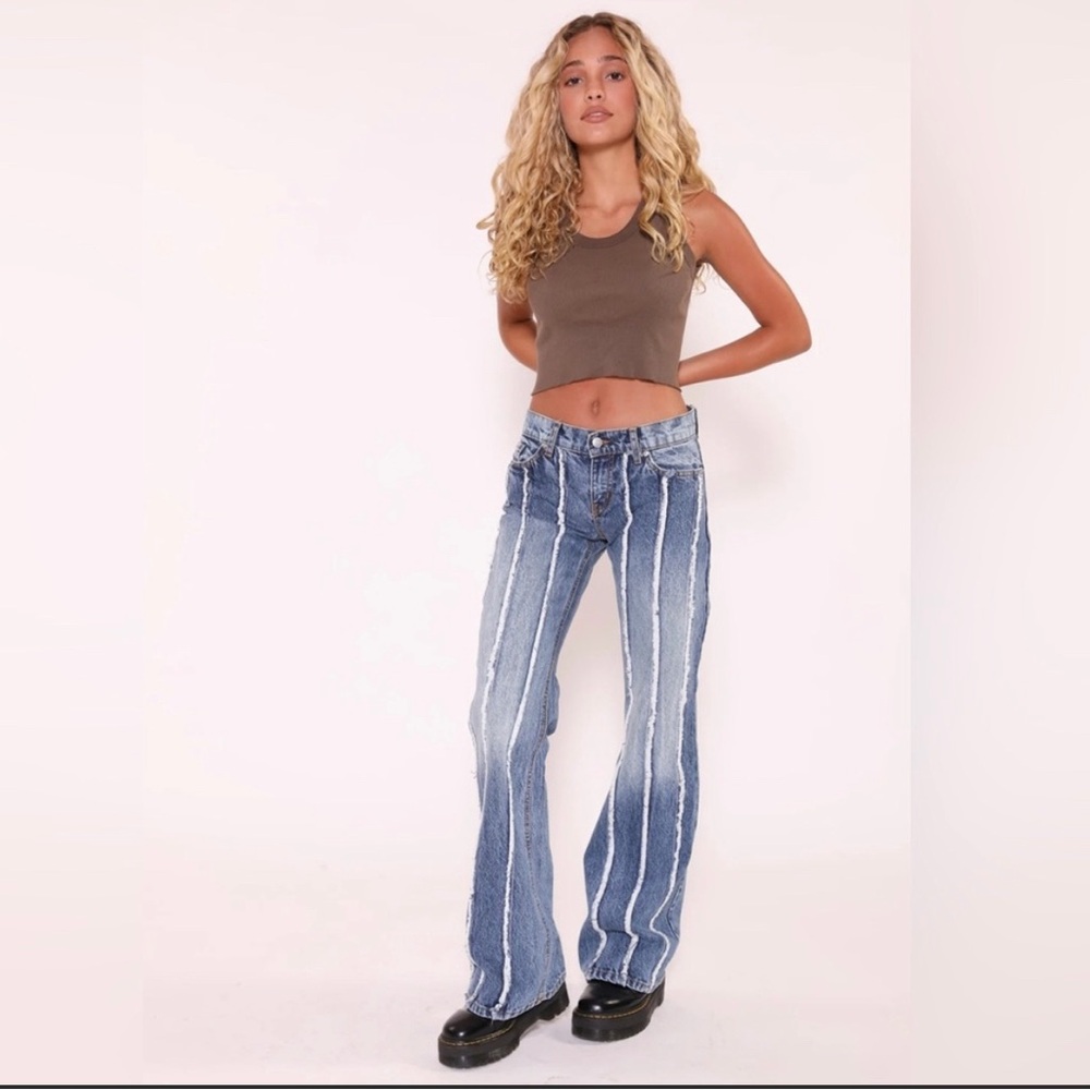 REVICE A-List/Highlight Low Rise Y2K Flare Jean Sz 27